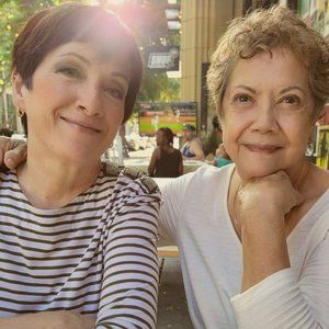 Meet your Posher, Carlee